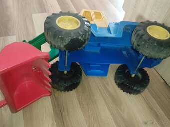 Traktor na pískoviště - 18