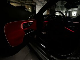 Mercedes Benz SL 55 AMG - 18