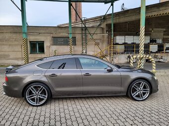 Prodám Audi A7, 2011 rok, 3l diesel  (180 kw),  skvělý stav. - 18