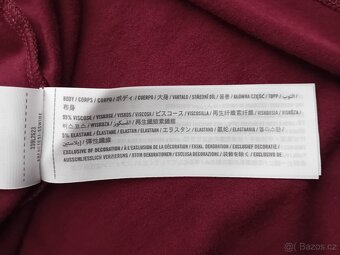 Hollister dámské tričko vel. XL - 18