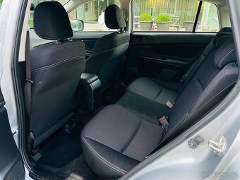 Subaru XV 2.0i 4x4 AUTOMAT SENZORY VÝHŘEV SERVISKA - 18