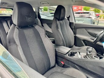Peugeot 5008 ACTIVE, 7 Míst, ČR, Servis - 18