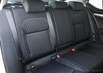 Škoda Superb 2,0TDi TAŽNÉ PRAV. SERVIS ČR - 18