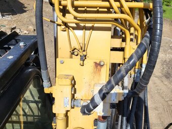 CATERPILLAR 311 D - 18