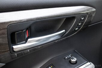 Toyota Highlander 2.5 Hybrid Dynamic Force Executive AWD - 18