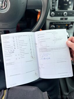 Volkswagen Passat,  2.0TDI 103KW Automat serviska Ojeté, 9/2 - 18
