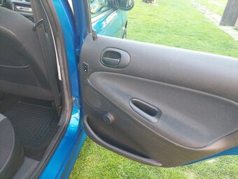 Peugeot 206 SW benzin - 18