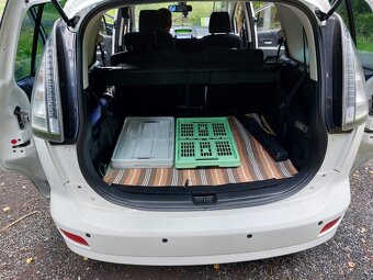 Prodam Mazda 5 , 2.0 Diesel , 7 mist , hezky stav - 18