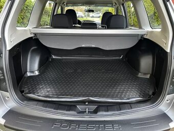 Subaru Forester SH 2.0 D 108kW 4x4 SUV ALU kola Tažné 2 tuny - 18