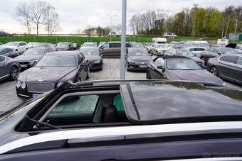 Škoda Superb 2.0 TDI L&K DSG - 18