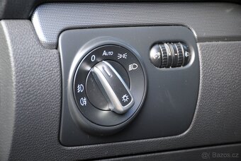 VW GOLF 6 kombi 1.2TSi 77kW - STYLE - 6ti kvalt - 18