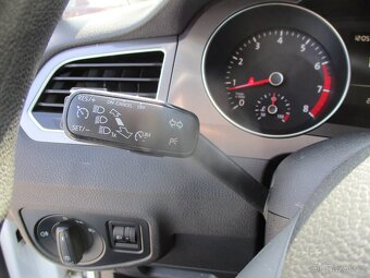 VW GOLF SPORTSVAN 1,2TSi 63kw 06/2016 bez koroze - 18