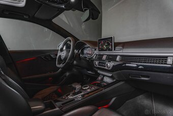AUDI RS4 Avant-Competition-Dyn-Matrix-360-B&O-HUD-R20 - 18