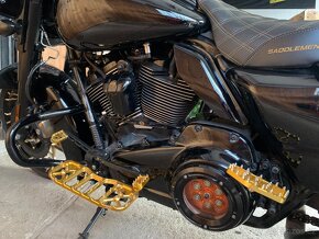 Harley Davidson Street Glide 131” SE - 18