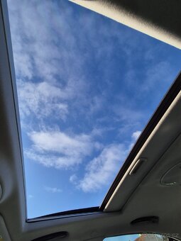 Mercedes-Benz W211 E 220 CDI - 18