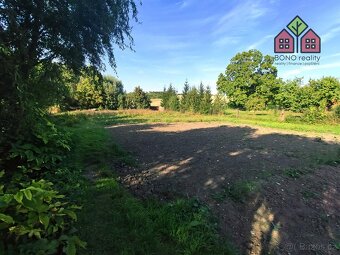 Prodej podílu ve výši 3/4 rodinného domu a pozemků o výměře - 18