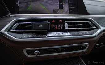 BMW X7 M50i xDrive 2019 - 18