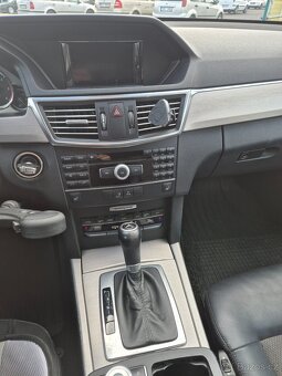 Mercedes-Benz E220 CDI 2010 - ruční ovládání plynu a brzdy - 18