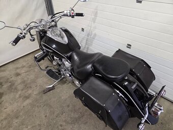 Yamaha XV 1600 Wild Star - 18