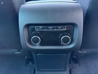 Volkswagen Sharan,2.0TDI DSG 7 míst - 18