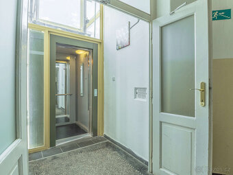 Pronájem bytu 2+kk 45 m² sklep, Praha 3 Žižkov - 18