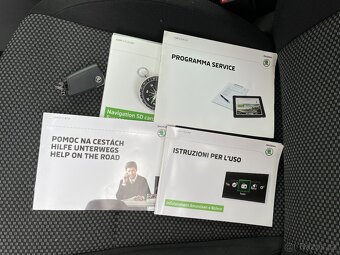 Škoda Octavia 1.6 TDi DSG Navigace, Tempomat - 18