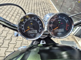 Triumph Rocket III Roadster - 18