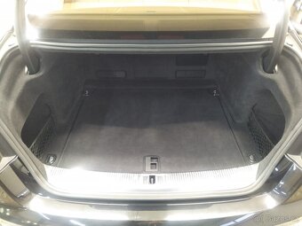 Audi A8L 4,2 Tdi Quattro koupeno v ČR, první majitel 2012 - 18