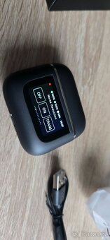 Bezdrátová sluchátka s dotykovým displejem a ANC - 18