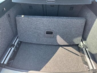 Škoda Superb 2.0 tdi 125kw r.v. 2014, Serviska - 18