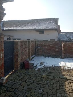 Prodám rodinný dům v Jaroslavicích - 18