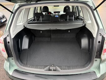 Subaru Forester 2.0i AWD • 4/2017 • 110kw • DPH • 2 sady kol - 18