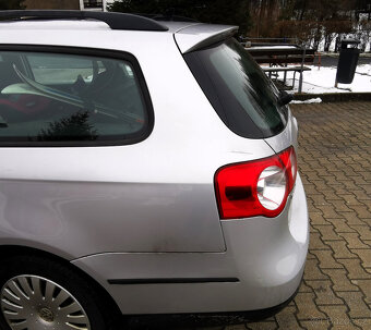 VW Pašík Passat B6 3C TDI 2.0 2009 STK 2/27 plně pojízdný - 18