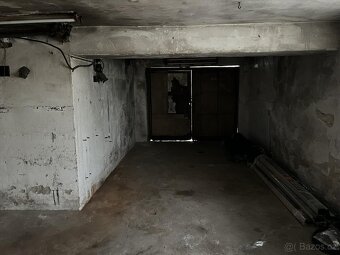 Prodej RD dvě bytové jednotky 3+1 s garáží a sklepem v Potšt - 18