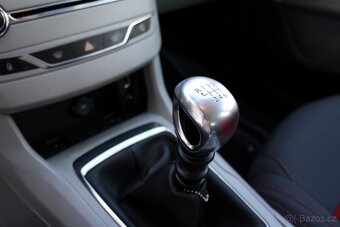 Peugeot 308 1.6 THP Allure| 1. majiteľ |Ako nové kúpené v SR - 18