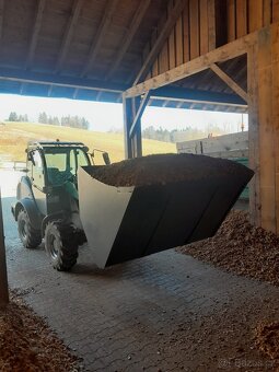 Lopata na čelní nakladač - 18