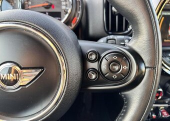 Mini Countryman COUNTRYMAN S ALL4 2.0 BENZIN benzín manuál - 18