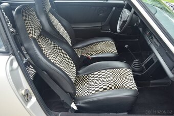Porsche 911 SC 1982 - 18