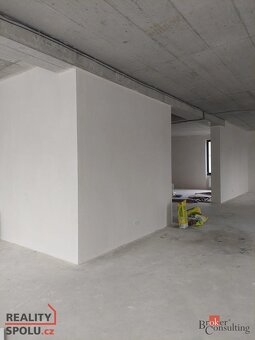 Pronájem, komerční/obchodní prostory, 182 m2, Měděná 3064/5, - 18