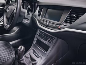 Opel Astra Combi 1.6 Cdti 81kw Enjoy 1 MAJ Zakoupeno v ČR - 18