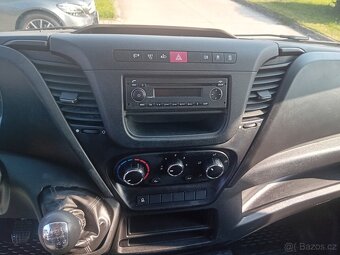 Iveco Daily 2,3D 115kw  7M  2018 - 18