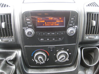 PEUGEOT BOXER 2.0 HDi 120 KW 6.MÍST ČR 1.MAJITEL - 18