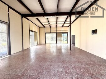 Komerční objekt v centru města (375 m2) - Bor, ul. Západočes - 18