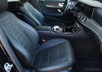 Mercedes-Benz Třídy E 400d 4M PANO S.CLOSE WEBAS AIR - 18
