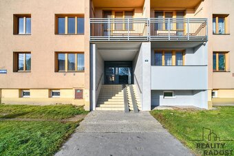 Prodej stylového bytu 3+1 se zasklenou lodžií na ul Horymíro - 18