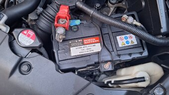 Honda Civic 1.8i Sedan Automat / 52tis.km / Nová STK / Kůže - 18