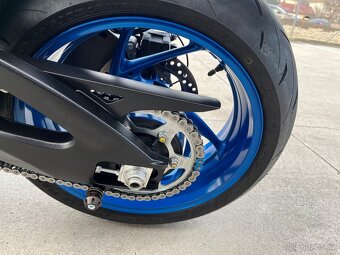 Suzuki GSX-S 1000 - 18