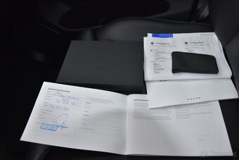 Volvo XC60 2.0 B4 mHEV Momentum A/T - 18