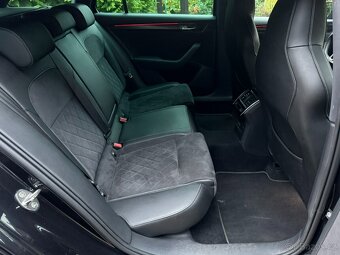 Škoda Superb 3 Sportline kombi 2.0TDi 140kw dsg matrix tažné - 18