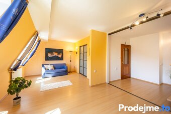 Prodej rodinného domu 5+1, 266 m2  Brno - Ivanovice - 18